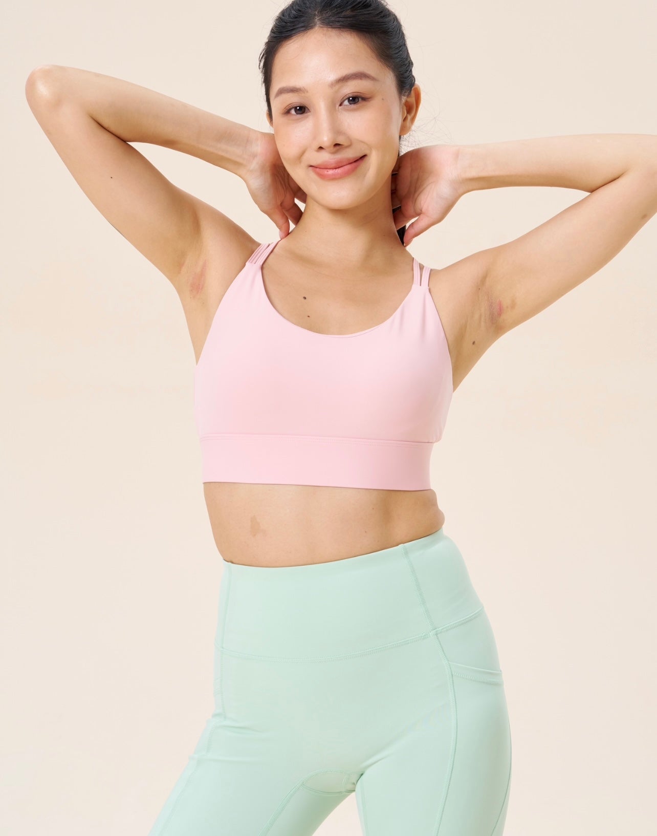 SPORTS BRA WITH BACK STRAPS