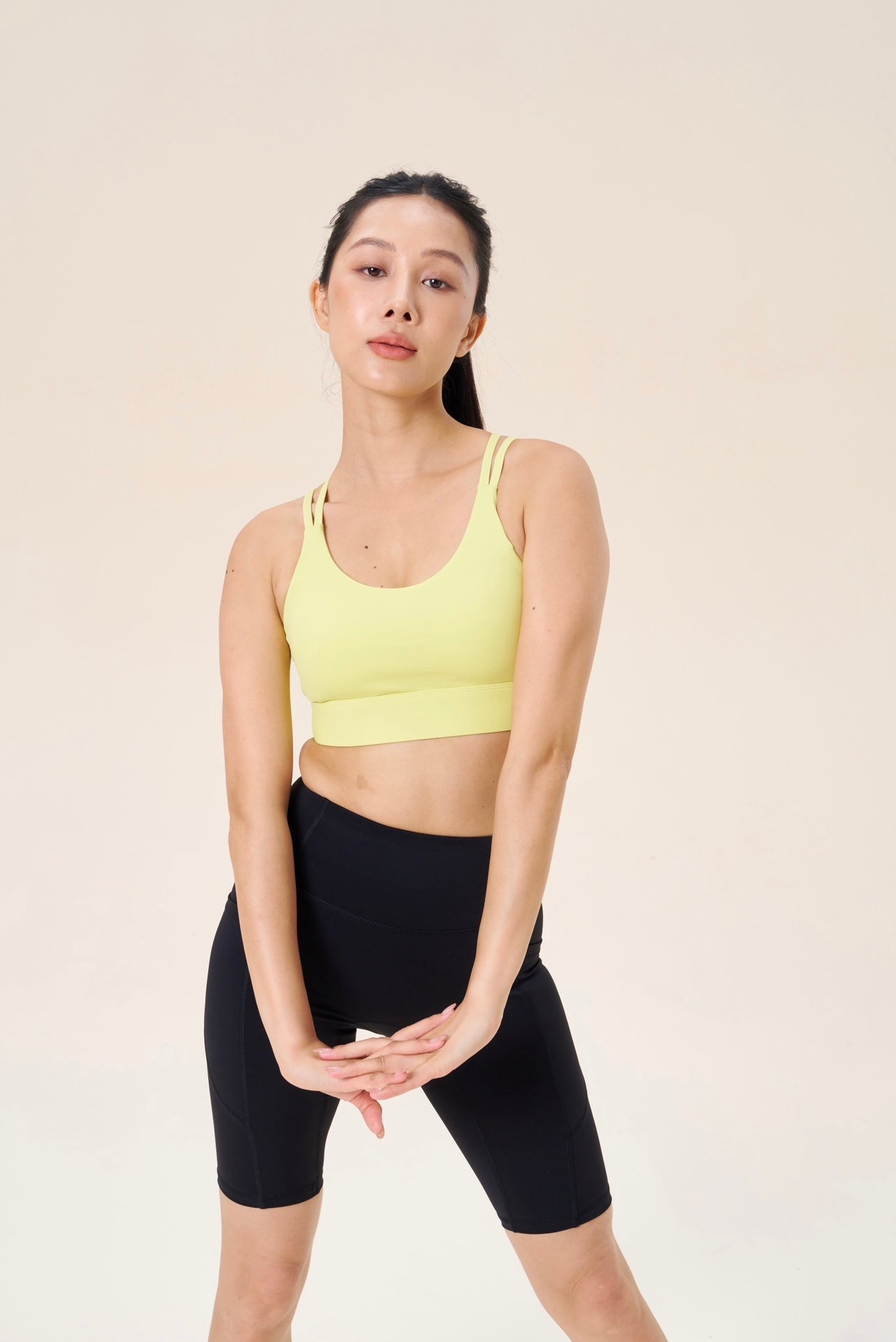 SPORTS BRA WITH BACK STRAPS