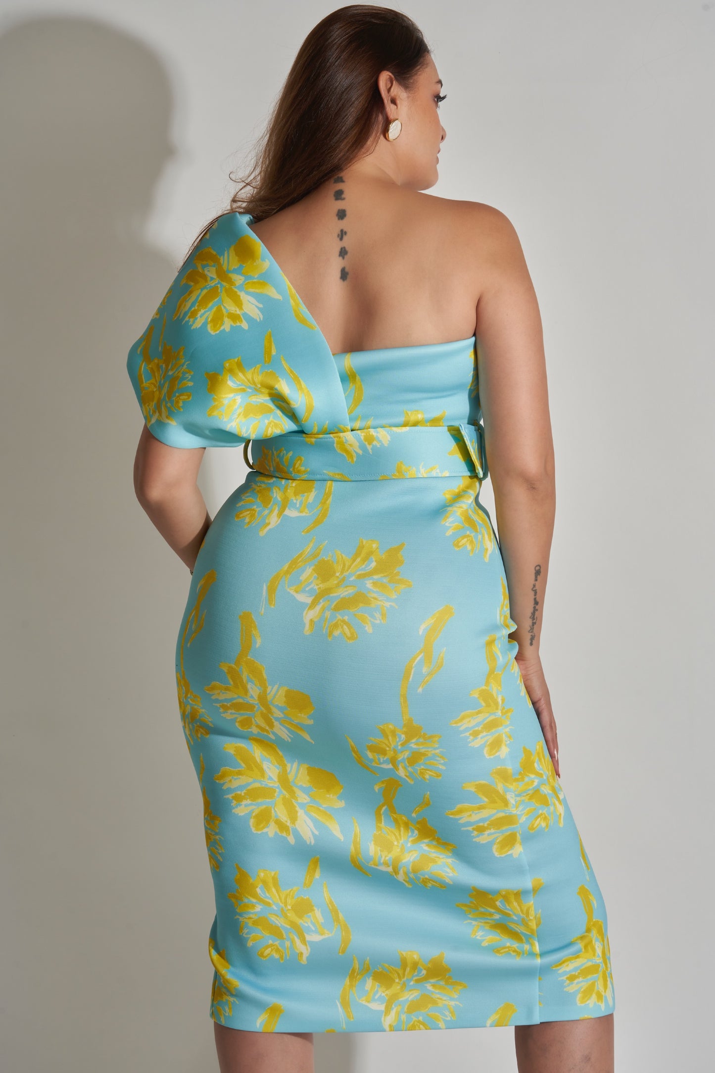 DRAPE SHOULDER DRESS