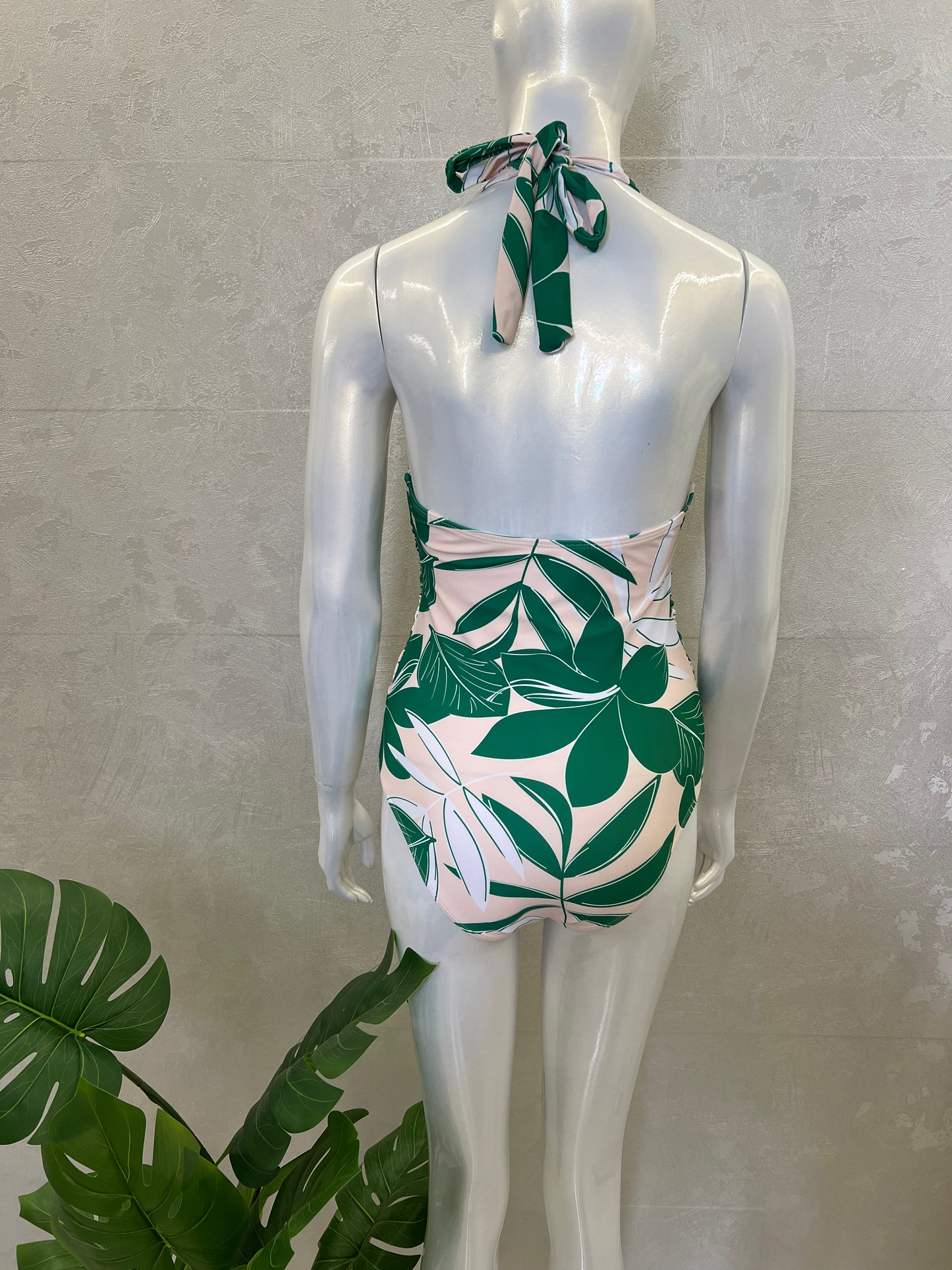 PRINTED HALTER SWIMSUIT