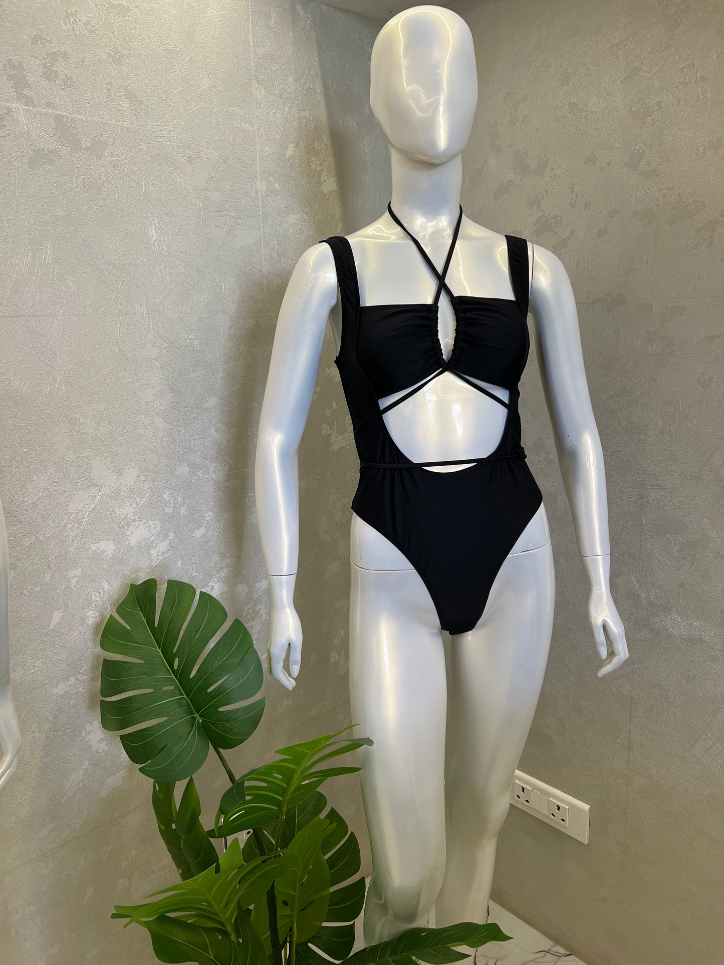 STRAPPY SWIMWEAR