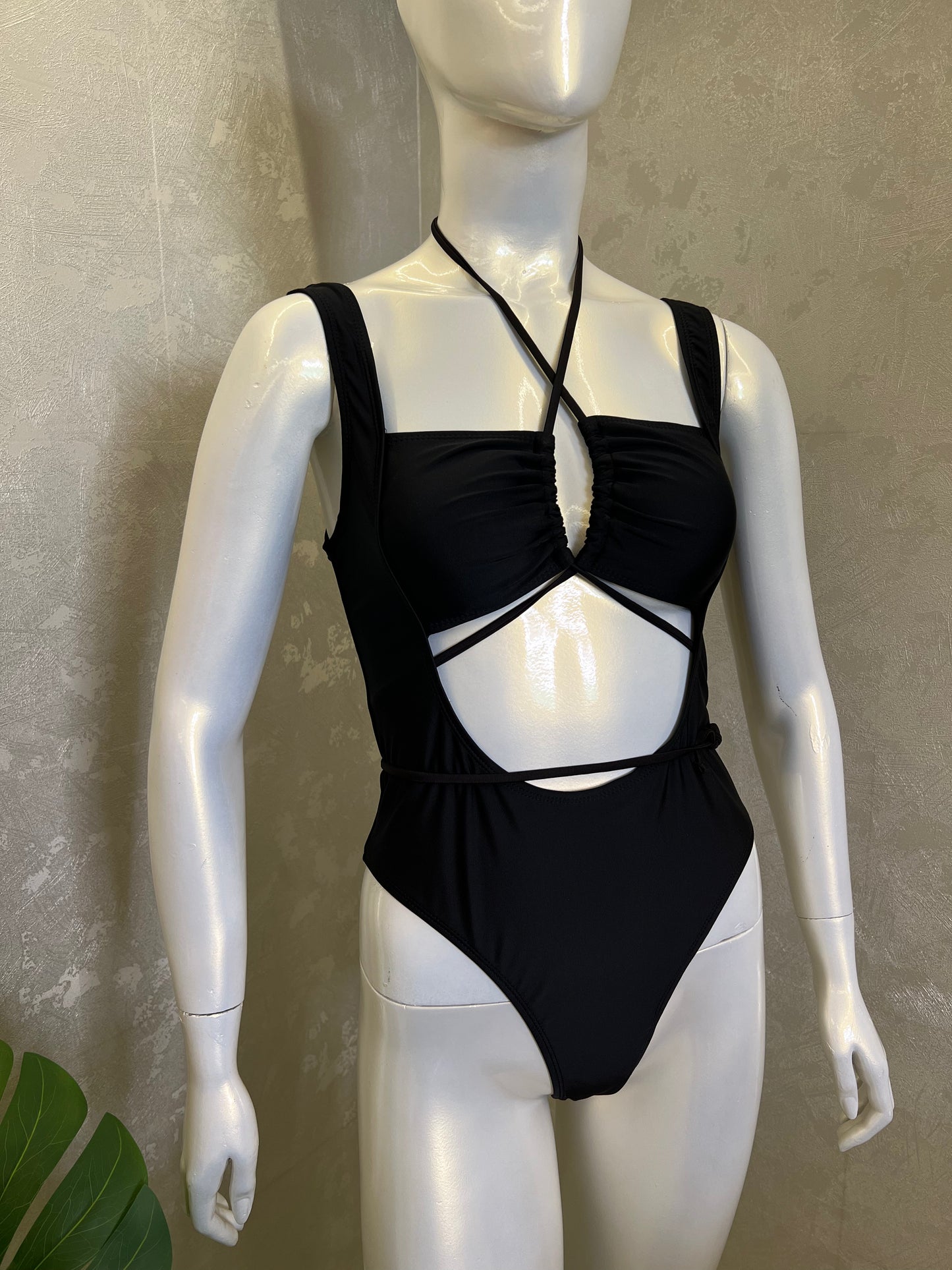 STRAPPY SWIMWEAR