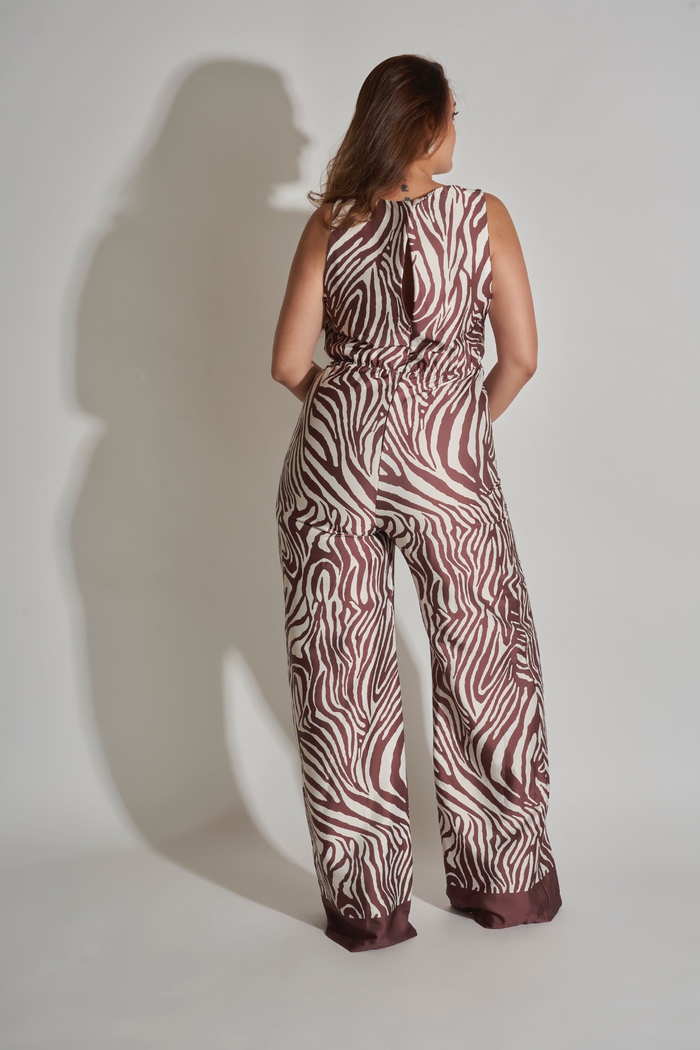 SLEEVELESS LONG JUMPSUIT