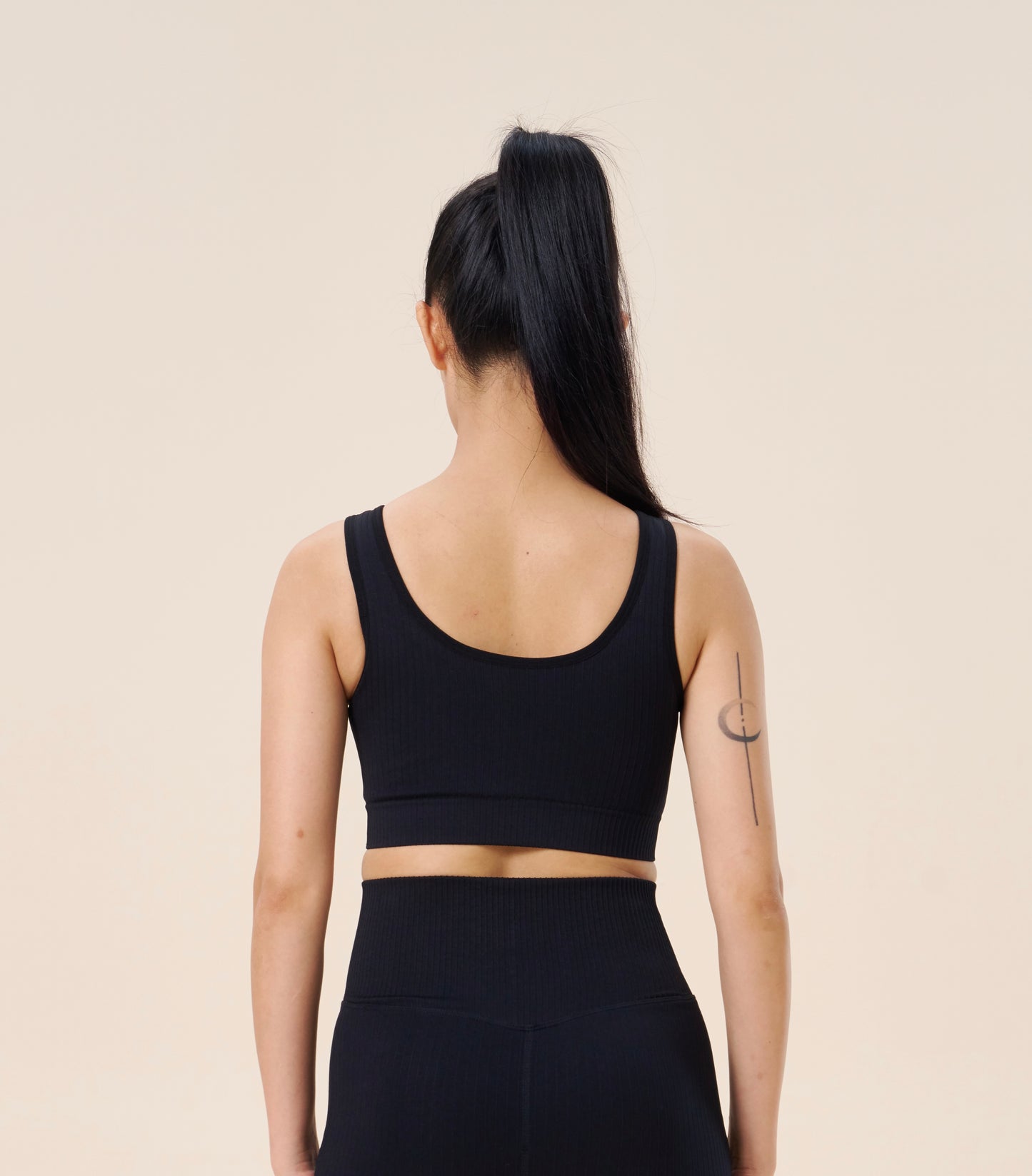 RIBBED ROUND NECK BRA TOP