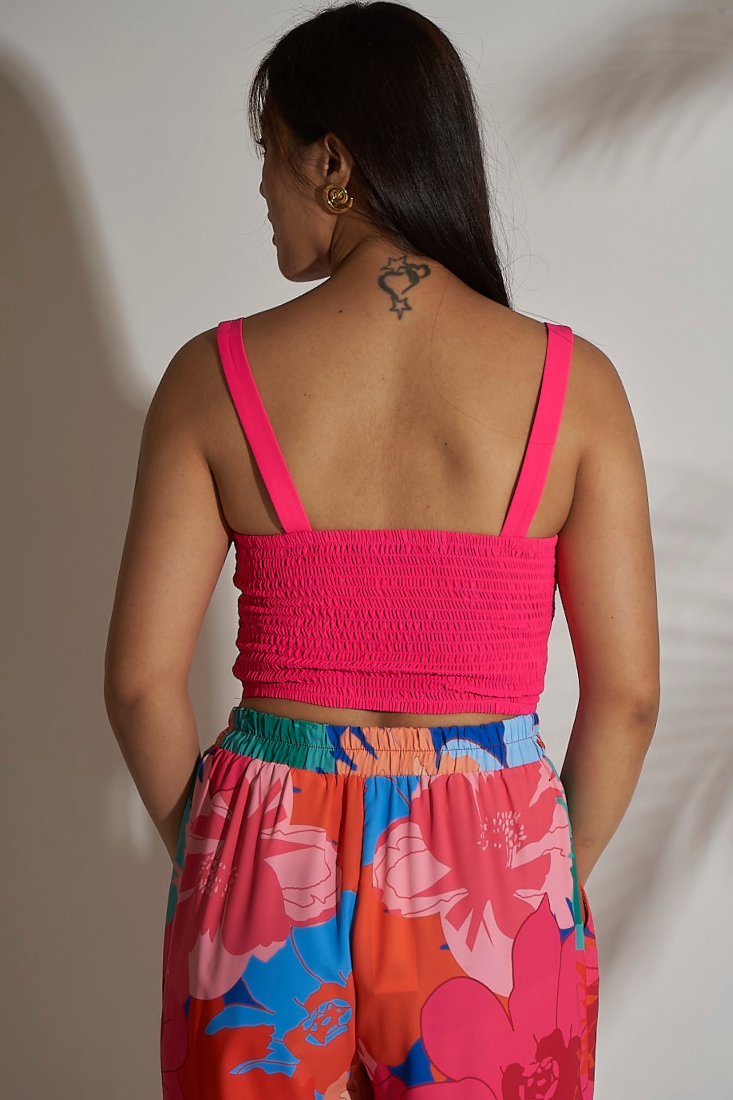 CROP TOP WITH FRONT KNOT