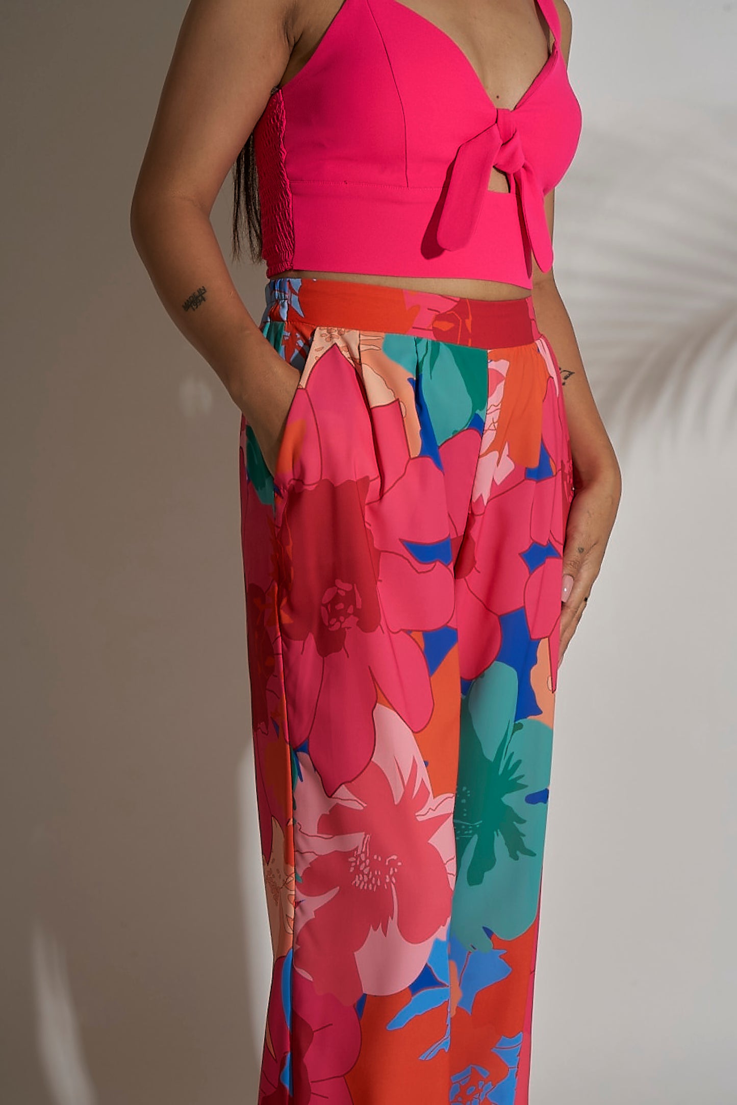 FLORAL PRINTED PANTS