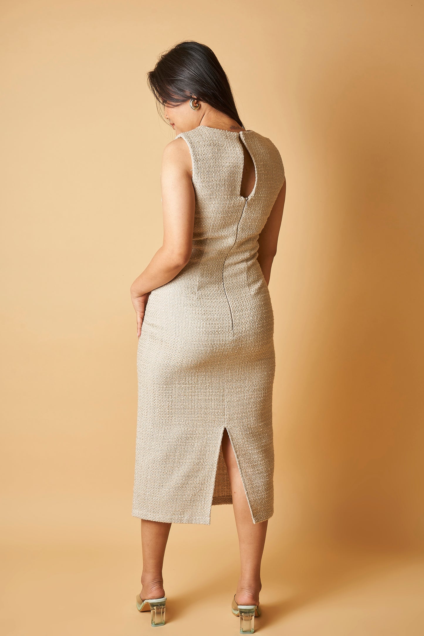 SLEEVELESS MIDI DRESS