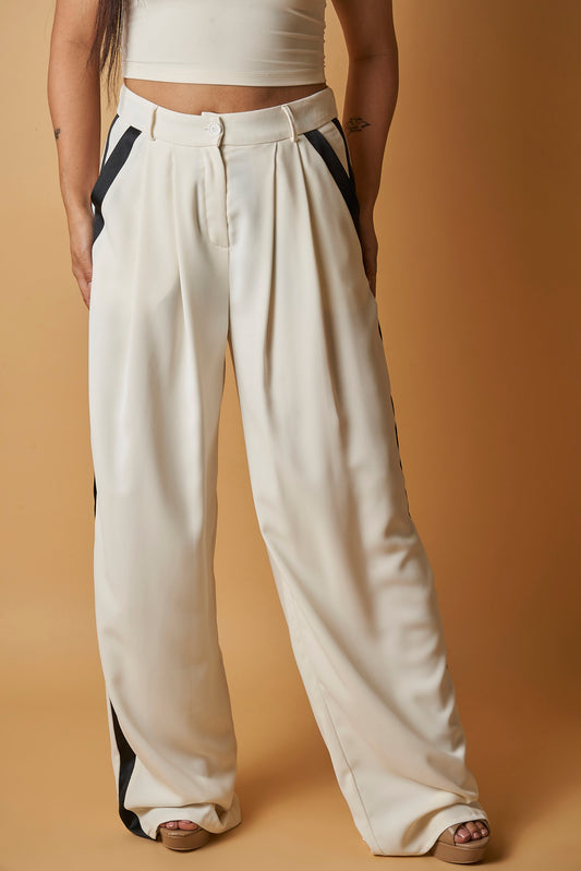 SOLID PLEATED PANTS WITH SIDE STRIPES