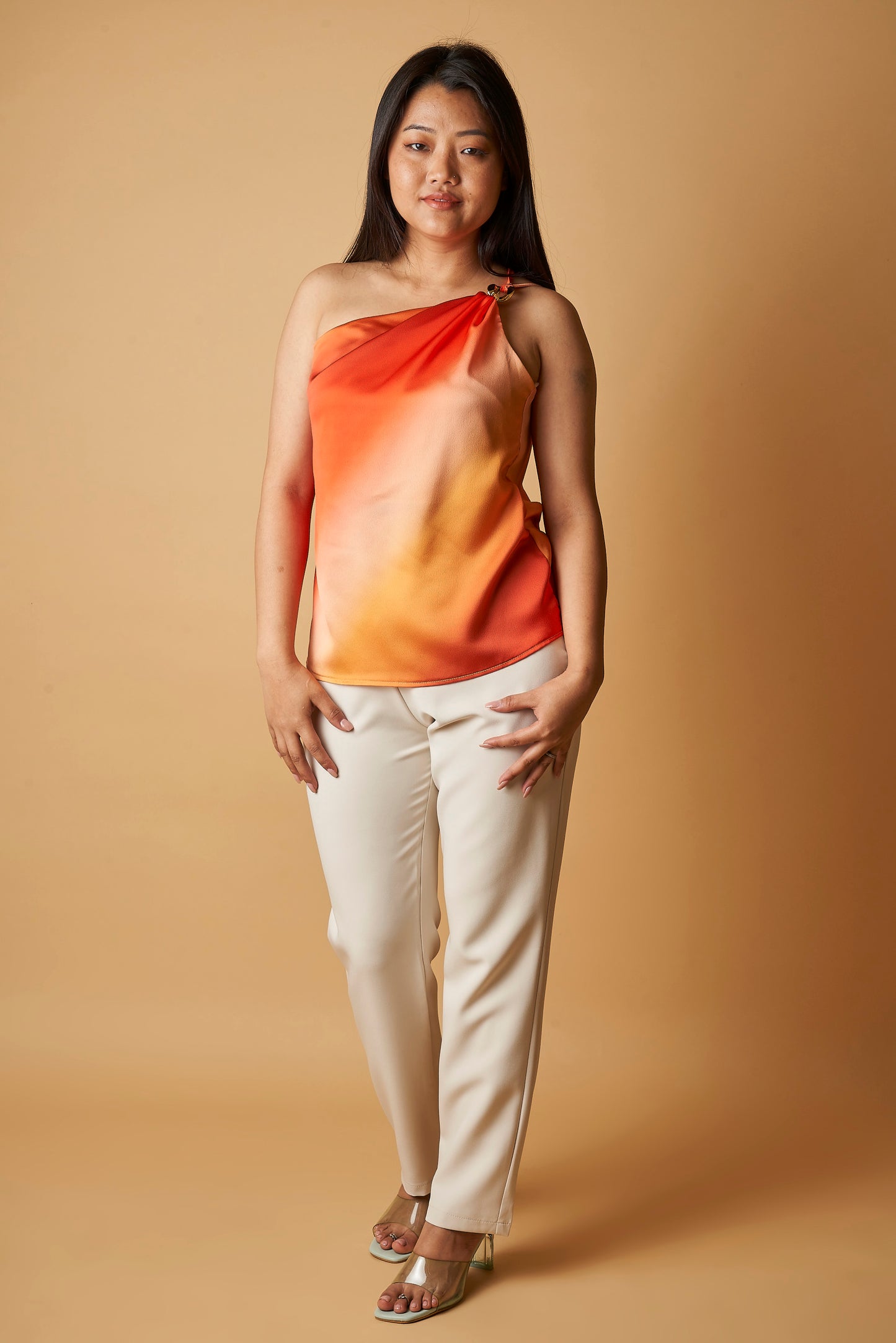 ONE SHOULDER SATIN TOP