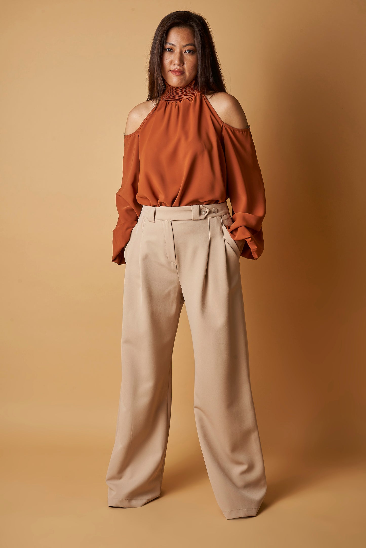 COLD SHOULDER TOP