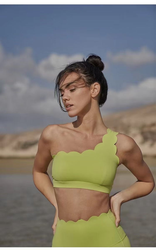 SCALLOPED ONE SHOULDER SET