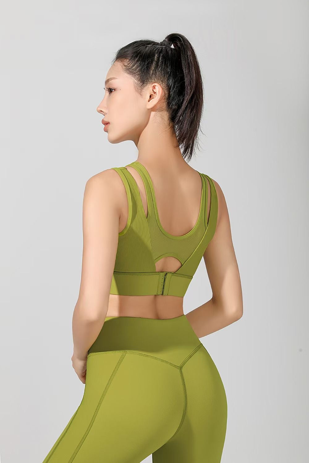 DOUBLE PANEL SPORTS BRA