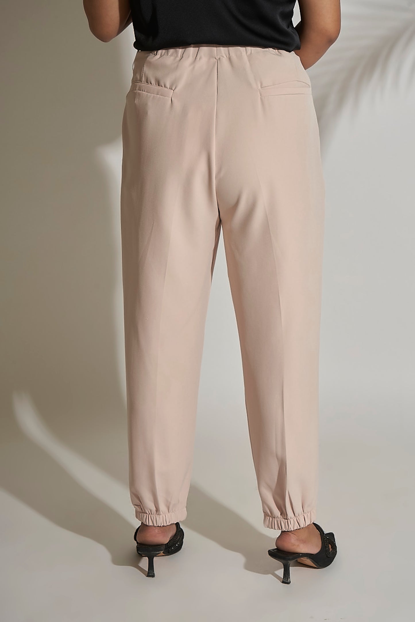 LOOSE ANKLE LENGHT PANTS