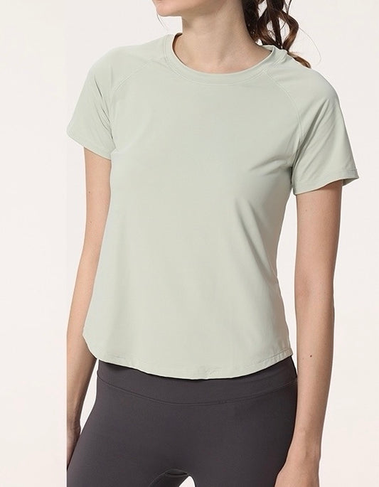 ROUND NECK SPORTY TOP